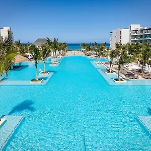 Ocean Eden Bay (adults Only) Resort